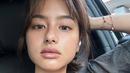 <p>Beberapa waktu lalu, Amanda membagikan foto selfie dirinya bare face. Walaupun tak menggunakan makeup sekalipun, bukankah ia tetap terlihat cantik dan menawan, Sahabat FIMELA? Foto: Instagram.</p>